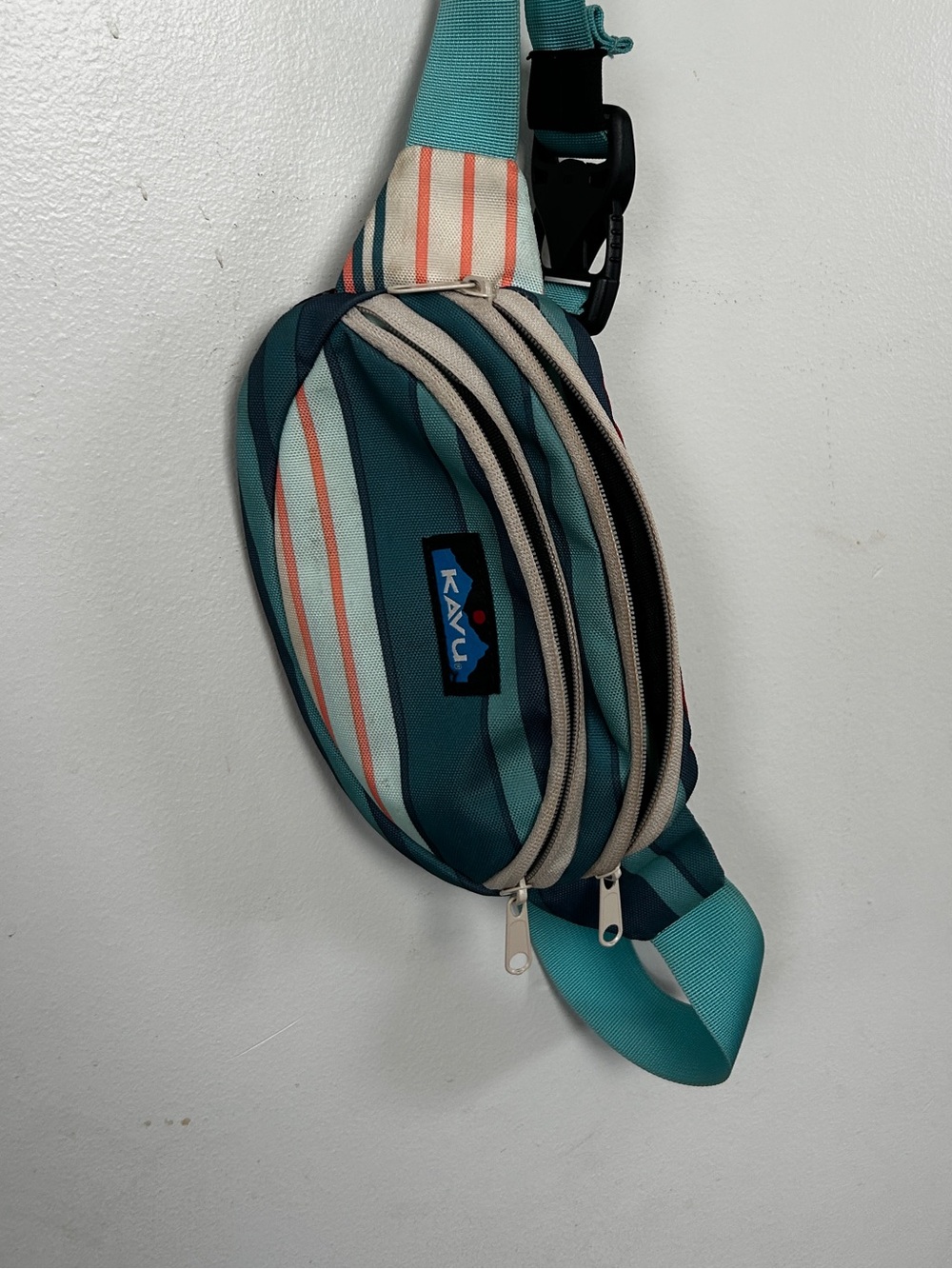 KAVU Teal Striped Waist Pack Fanny Pack Hip Bag Outdoor Travel